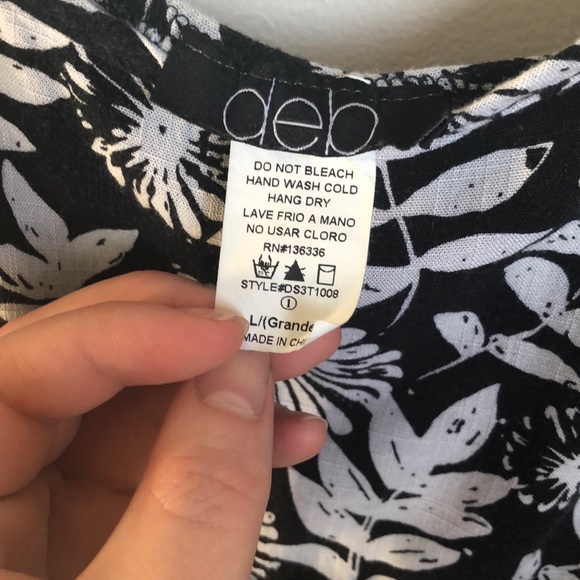 Floral Black and White Lace Peplum Crop Top! - Picture 6 of 8